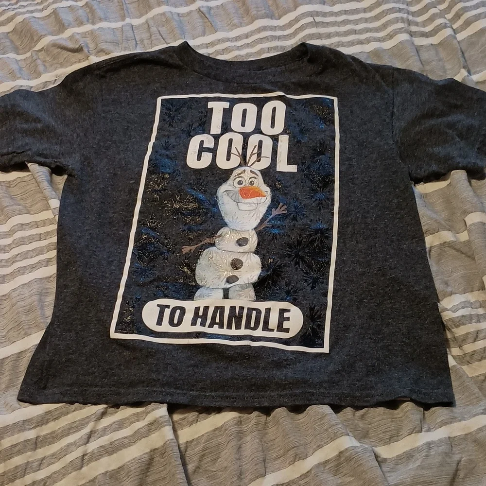 Disney Frozen girls shirt 4/5